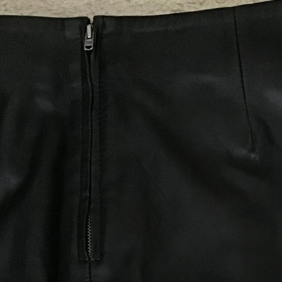 Genuine Lamb Leather Mini Skirt by VILA, Size S-XS, Diagonal Stitch - Picture 5 of 9